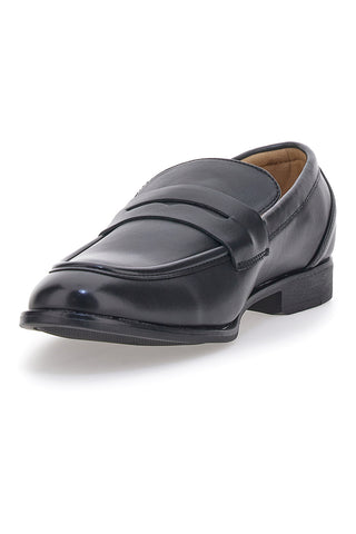 Črni mokasini Longford 22611