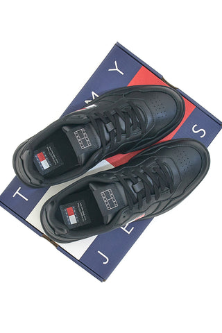 Črni športni copati z usnjenim zgornjim delom TOMMY JEANS CUPSOLE