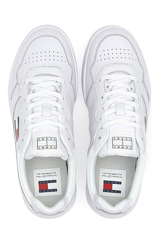 Bele superge z usnjenim zgornjim delom TOMMY JEANS CUPSOLE