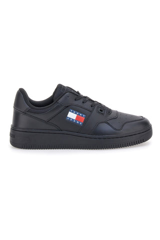 Črni športni copati TOMMY HILFIGER RETRO BASKET ESS