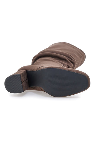 Rjavi škornji do kolen s peto in mehkim podplatom Pittarello Capsule BT2140004