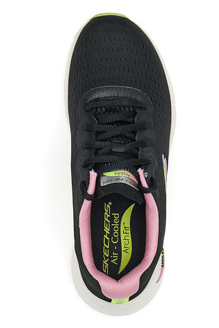Tekaske copate Skechers Infinity Cool Črne