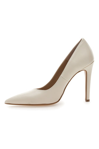 Čipke s špičastimi petami Pittarello Couture 380 Cream