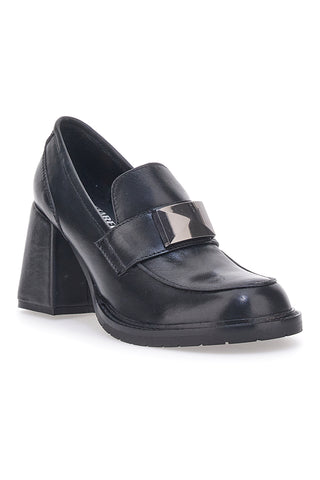 Mokasini s peto Pittarello Glam 7012 Črni