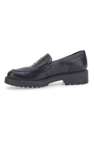 Črni mokasini Pittarello Glam 842120