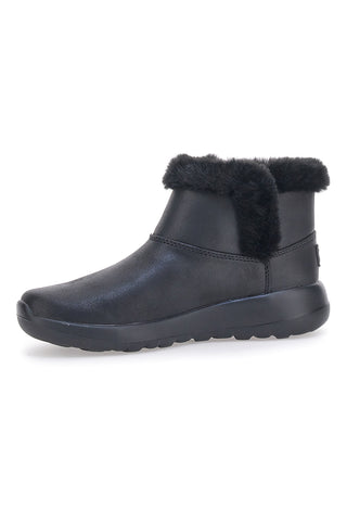 Črni škornji Skechers On-The-Go Joy Endeavor