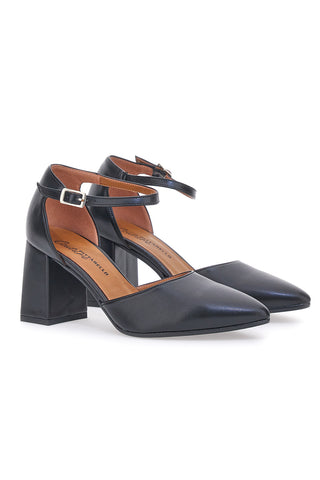 Črni čevlji z zaponko Pittarello Couture 43702