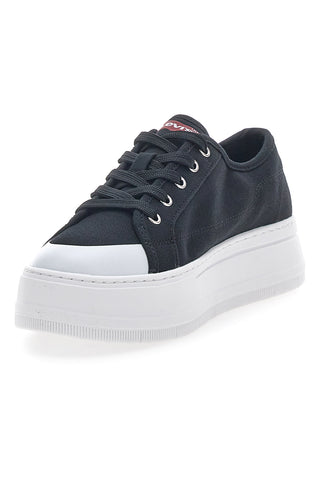 Črni platneni supergi Levi's VTAM0031T