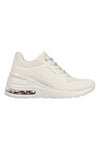 Bež superge s platformo Skechers Million Air