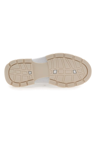 Sneakers z belo platformo Energy 240