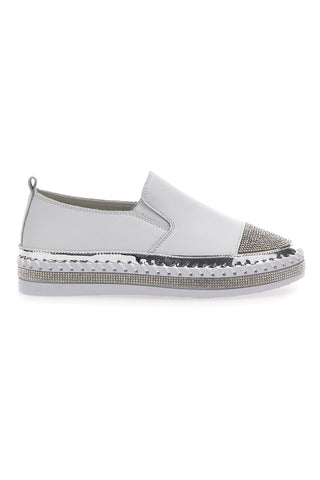 Bele superge Slip-On z okraski Cafè Cost 23015