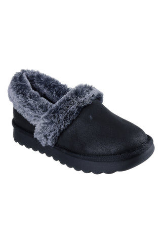 Zaprti copati Črni SKECHERS Cozy Up