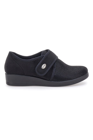 Črne zaprte copate z velcro zaponko FLY FLOT 38865