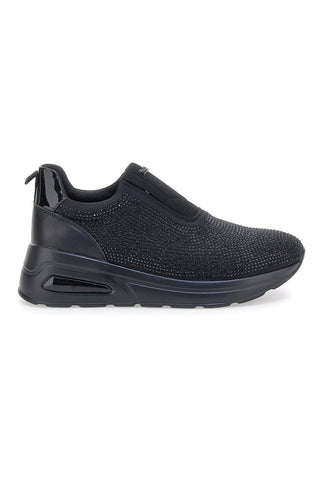 Črni slip on superge z bleščicami INBLU IN385014