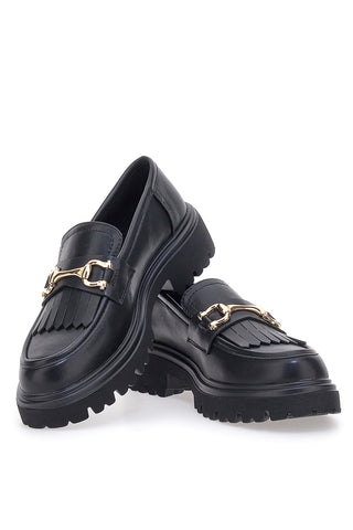 Črni mokasini z resami PITTARELLO CAPSULE 24179007