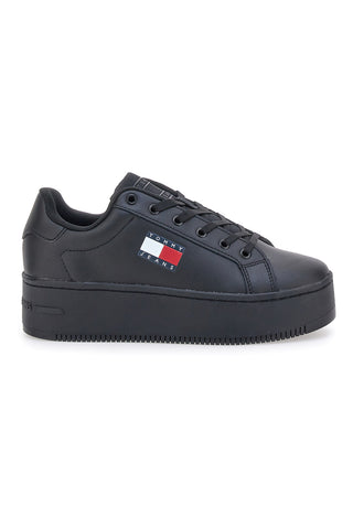 Črni supergi s platformo TOMMY HILFIGER FLATFORM ESS