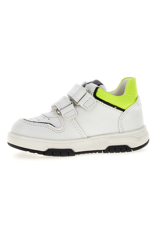 Sneakers Averis 4200 beli