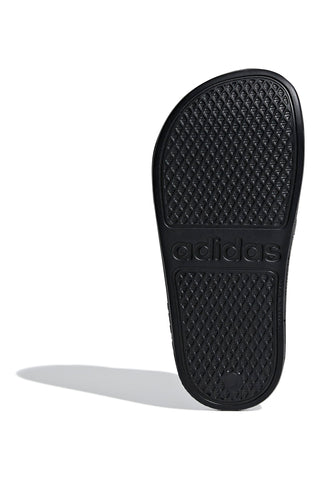 Črne in bele natikače z Adidas Adilette Aqua K črtami