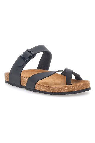 Črne natikače s križnim trakom in nastavljivo sponko, izdelane v Italiji PITTARELLO TIERRA 335A20630SR