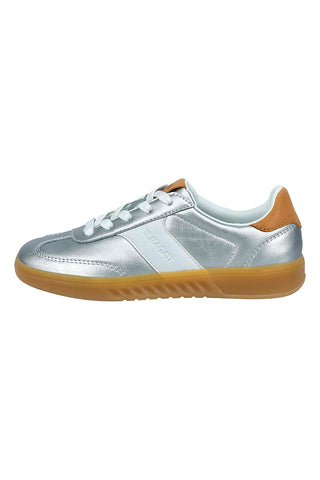 Srebrni superge z metalskim učinkom Bagatt D35AQJ025050