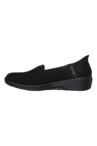 Črni športni copati Hands Free Slip-ins Skechers Arya - Sweet Voice