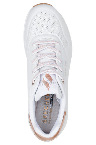 Bele superge s širokim podplatom  Skechers Street Uno Shimmer Away