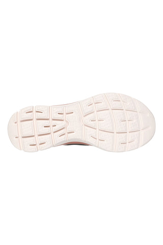 Lahke črne superge iz dihalnega materiala Skechers Summits Plus Soft Luster