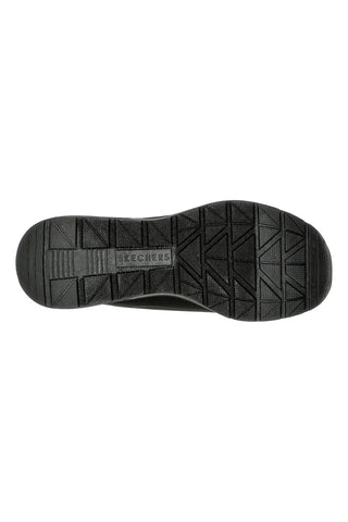 Črni čevlji s klini in podplatom Air Skechers Million Air Elevated Air