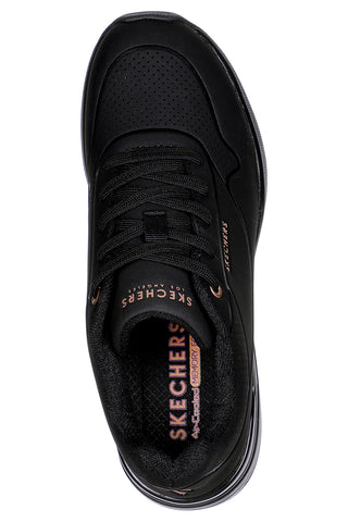 Črni čevlji s klini in podplatom Air Skechers Million Air Elevated Air