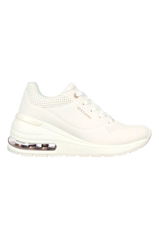 Bele čevlje s kljunom in podplatom Air Skechers Million Air Elevated Air