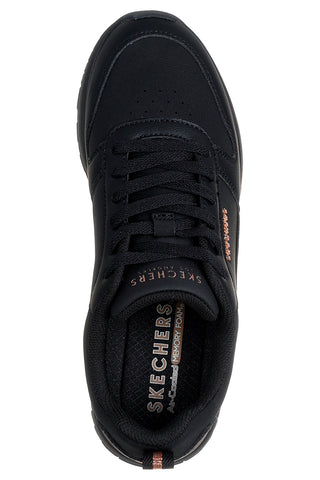 Črni športni copati z roza zlato podrobnostmi in visoko podplatom Skechers Runway Classy Gal Womens