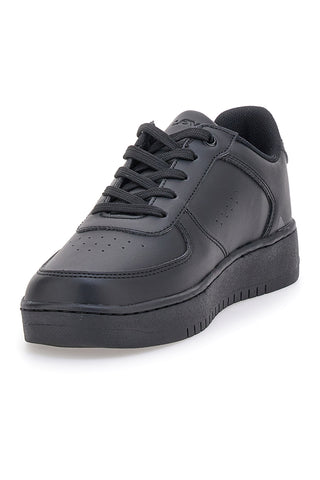 Črni športni copati Levi's Union Se