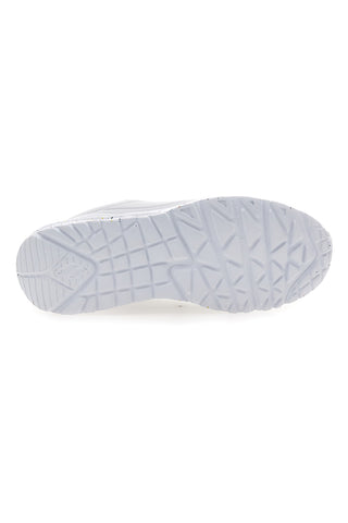 Bele superge z mavričnimi detajli in pikastim podplatom Skechers Uno Lite Rainbow Speckle