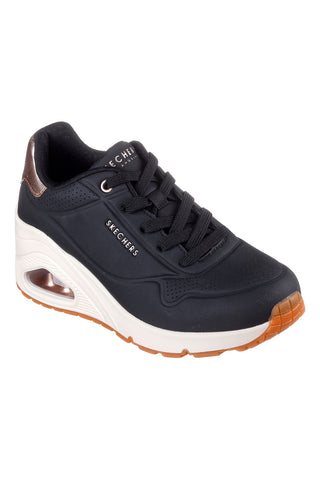 Črni superge s klini in kovinskimi detajli Skechers UNO Wedge Hi Steps