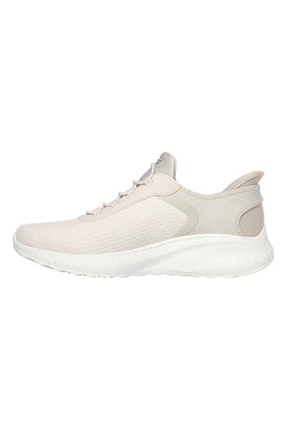 Bež lahki slip-on čevlji Skechers BOBS SQUAD CHAOS IN COLOR