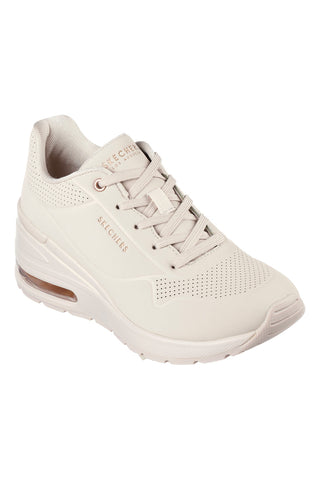 Bele superge s klinom Skechers Million Air Elevated Air