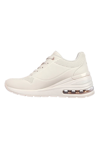 Bele superge s klinom Skechers Million Air Elevated Air
