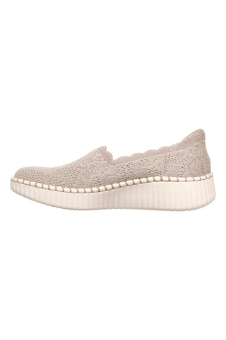 Skechers WILSHIRE BLVD TRUE CHARM perforirane pletene hlačke v sivkasti barvi
