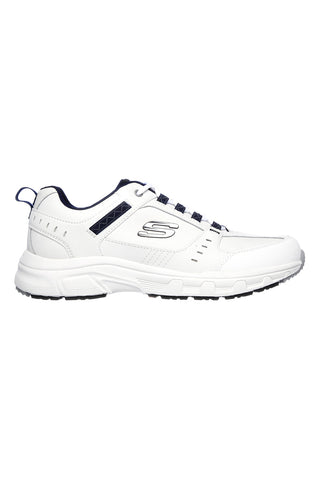Bele pohodne čevlje z usnjenim zgornjim delom SKECHERS Relaxed Fit: Oak Canyon - Redwick