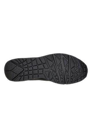 Črni športni copati s širokim podplatom in vložkom Air Cooled Memory Foam SKECHERS Uno - Stand On Air