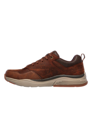 Rjava nepremočljiva usnjena obutev Skechers BENAGO HOMBRE