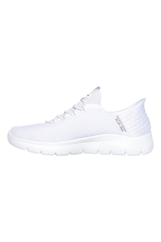 Bele slip-on superge iz mrežastega materiala z Air Cooled Memory Foam Skechers Summits High Range