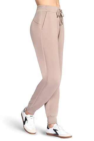 Bež jogger hlače iz tkanine skechweave elevate Skechers PT149