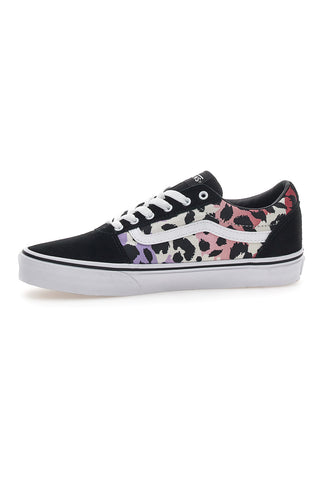 Črni športni copati Vans Ward