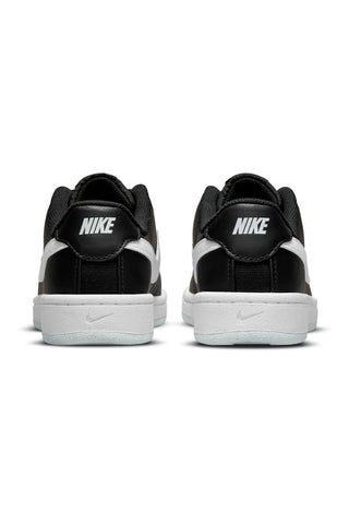 Črni športni copati Nike Court Royale 2 NN