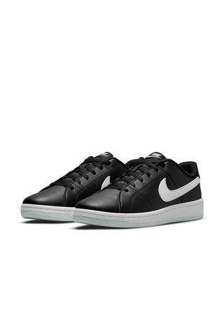 Črni športni copati Nike Court Royale 2 NN