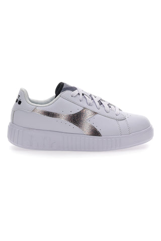 Bele superge s platformo Diadora Game Step Glow Gs