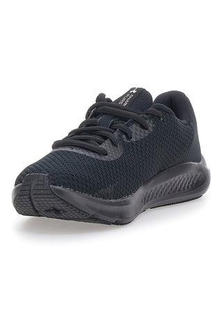 Črni tekaški čevlji Under Armour Charged Pursuit 3