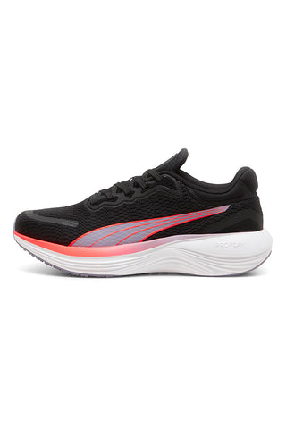 Črni tekaški copati Puma Scend Pro