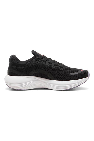 Črni tekaški copati Puma Scend Pro